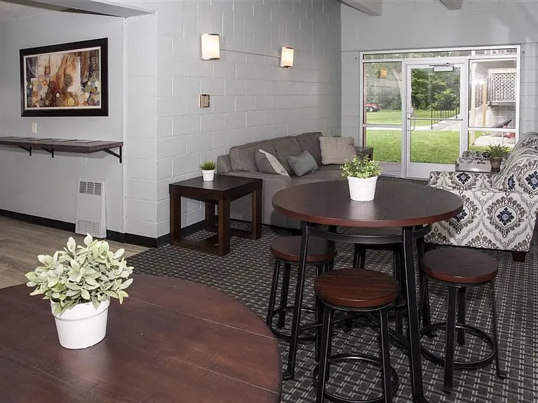 Parkridge Way Apartments — Photo 54