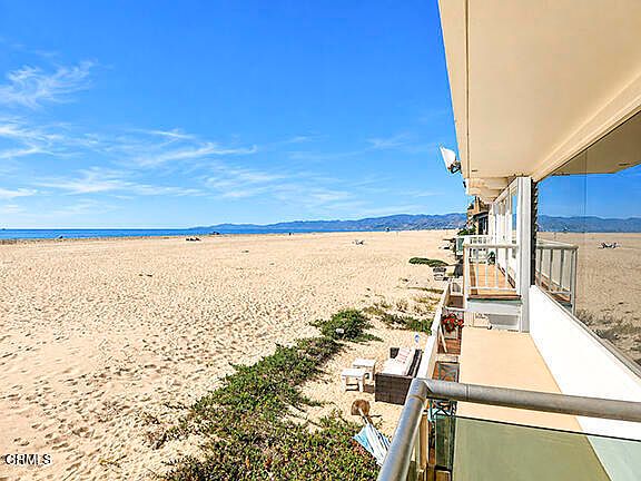 4th image of 3405 Ocean Dr