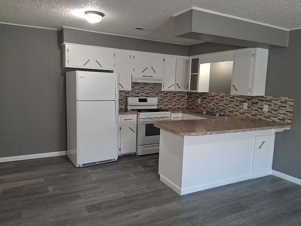 1st image of 403 Park St #A