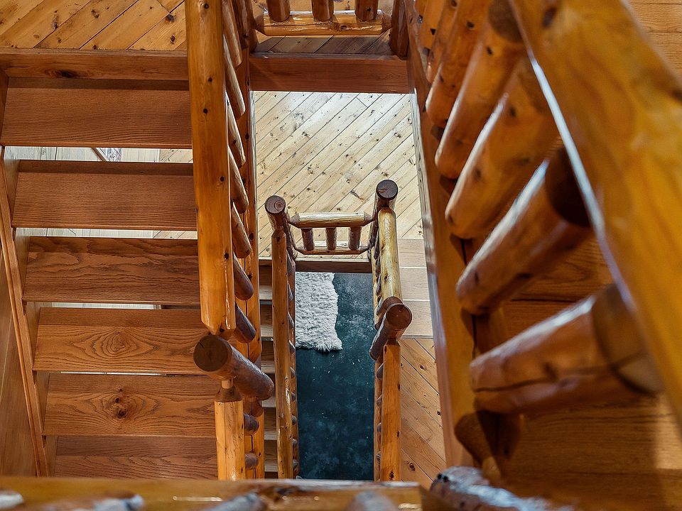 61st image of this home