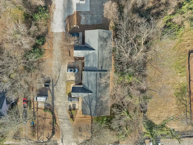 1011 Camden Ave — Photo 12