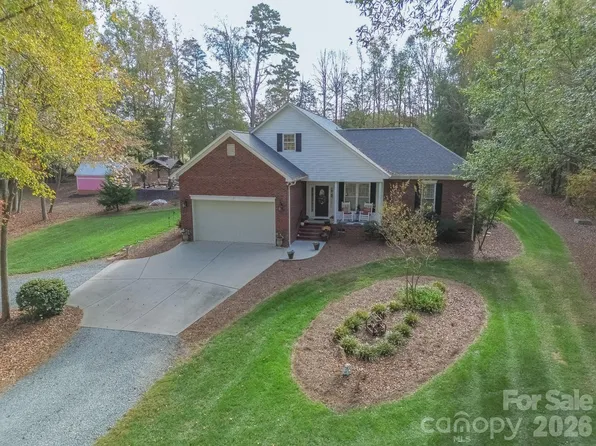 415 Witmore Rd, Wingate, NC 28174