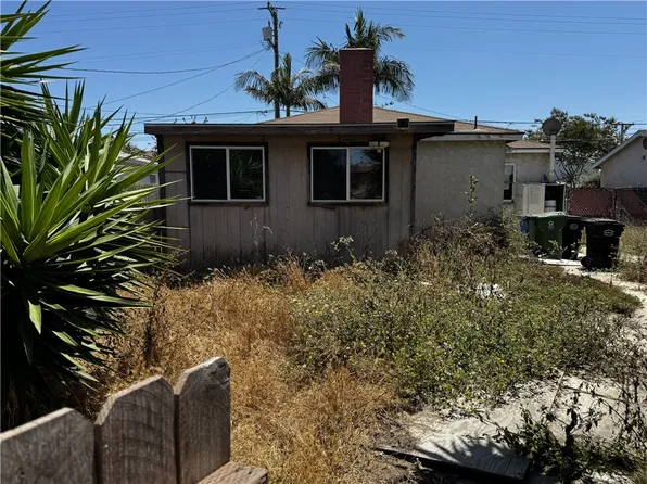 15433 Freeman Ave, Lawndale, CA 90260
