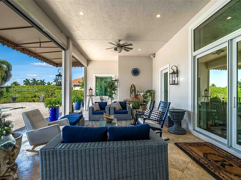 15253 SW 40th St — Photo 35