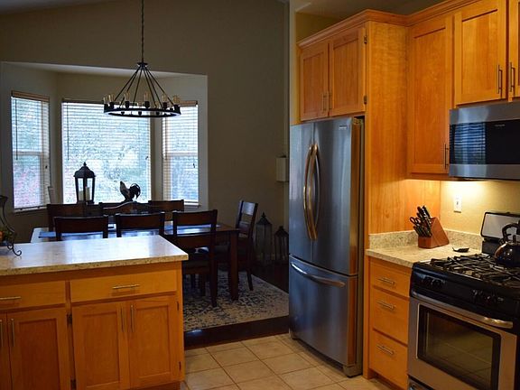 4th image of 177 Theodor Ln