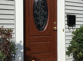 82 Old Charter Rd, Marlborough, MA 01752