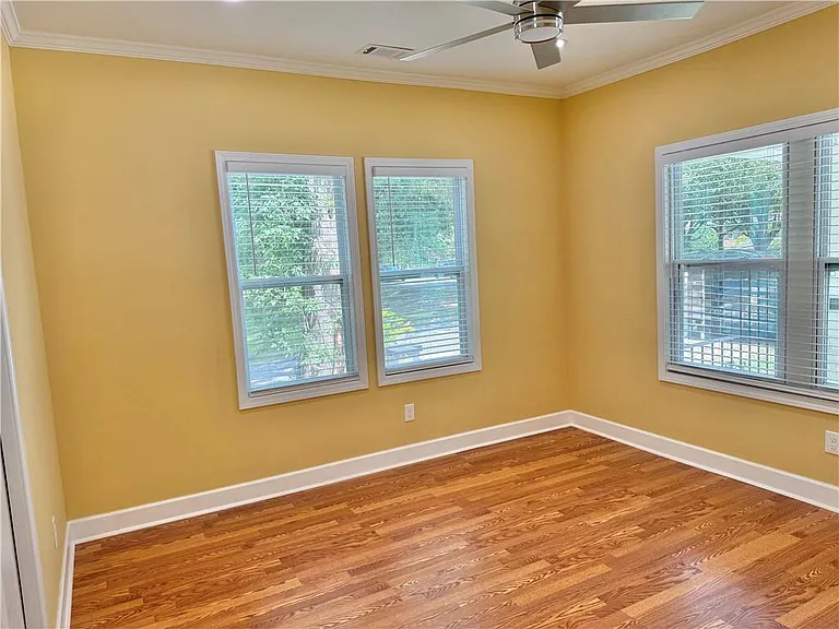 2194 Bolton Rd NW — Photo 17
