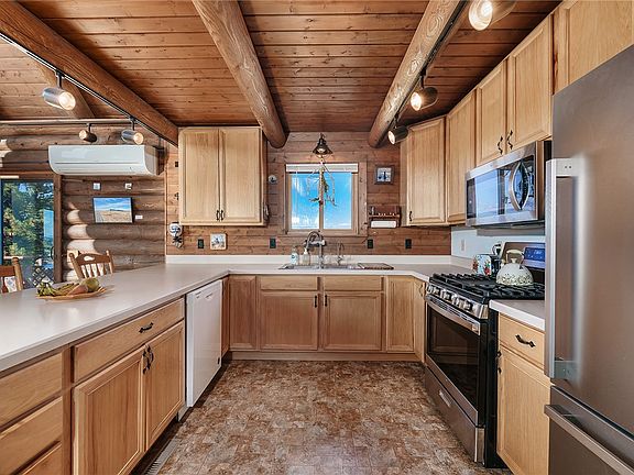 5th image of 143 Owl Canyon Rd