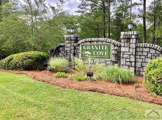 1121 Granite Cove Dr, Greensboro, GA 30642