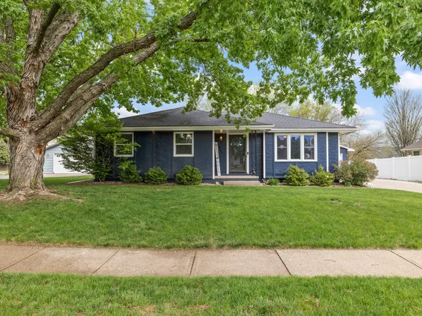 1405 S 14th St, Adel, IA 50003