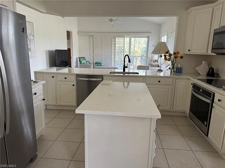 10181 Bellavista Cir #404 — Photo 6