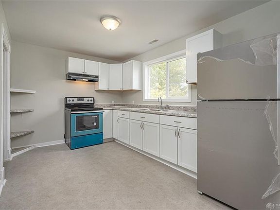 5th image of 334 S Jersey St