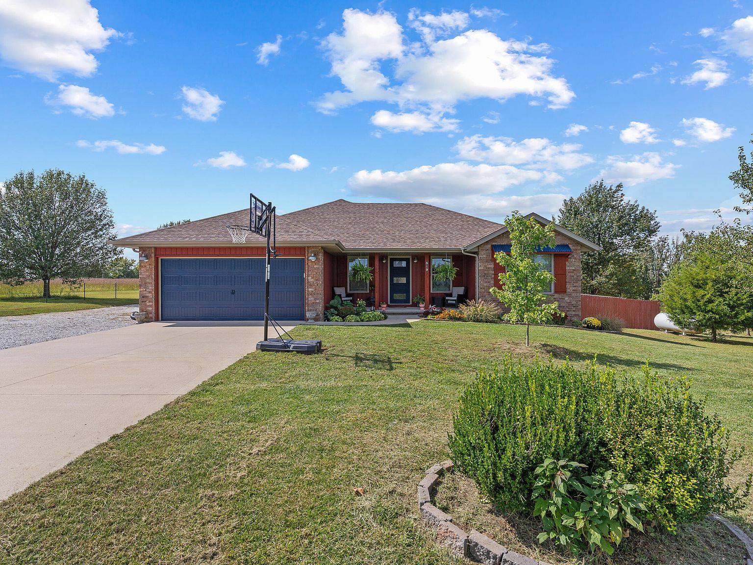 319 Country Meadows Road, Highlandville, MO 65669 Zillow
