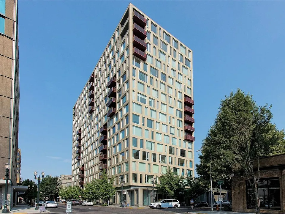 937 NW Glisan St #435