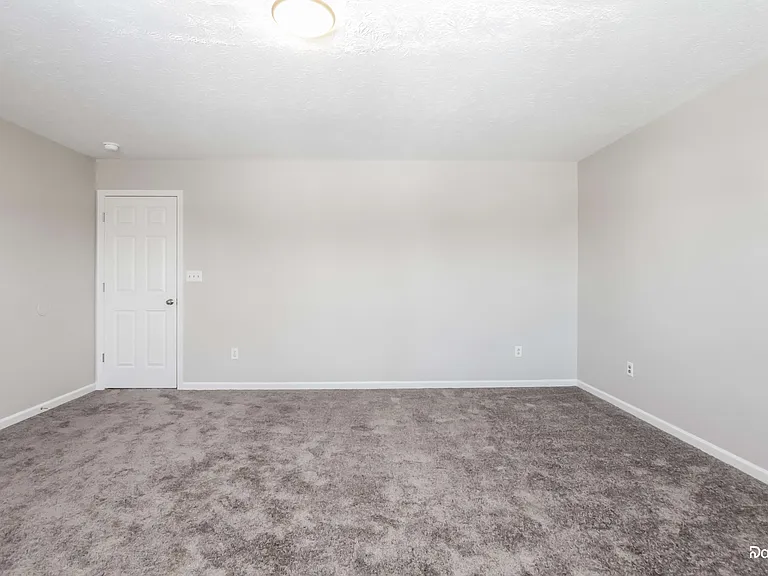 5126 Coloma Ct — Photo 6