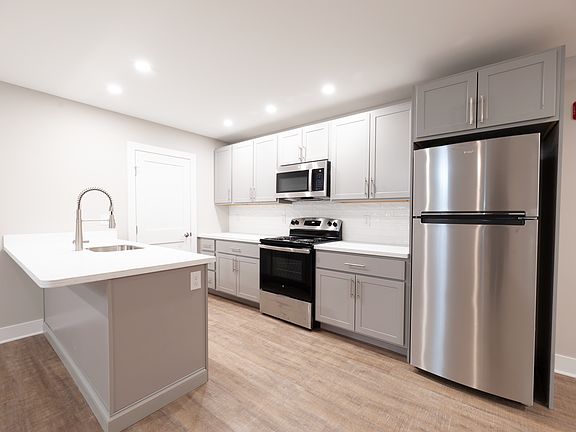 2nd image of 204 E Chester Pike #106