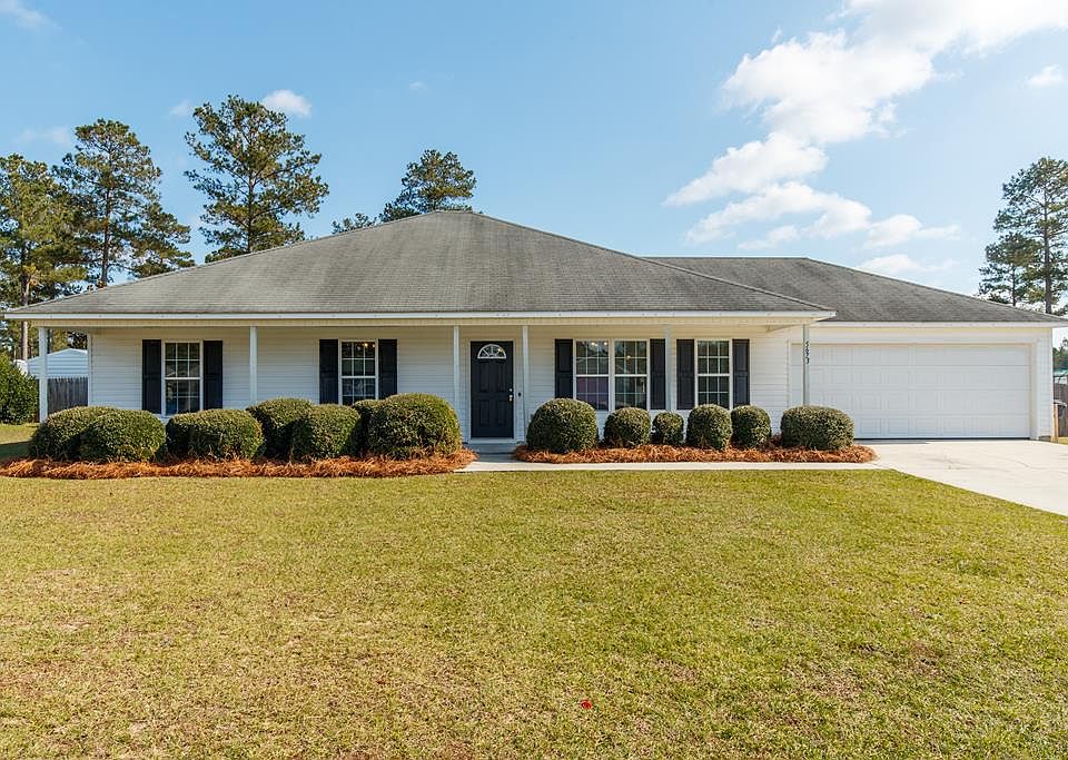 1st image of 5673 Emily Ln