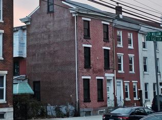 32 E Elm St, Norristown, PA