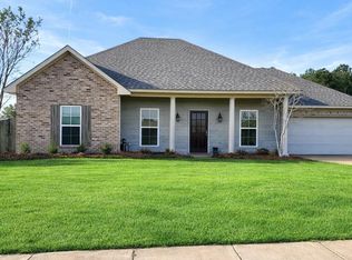 151 Stratford Dr, Madison, MS 39110