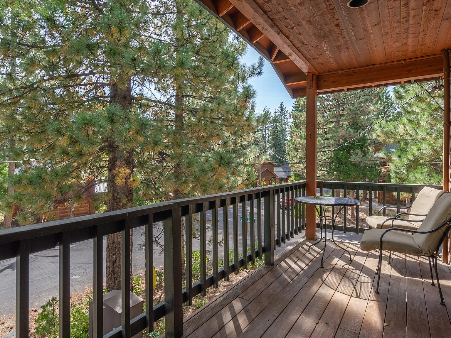5 bed, 2691 sqft, $7,000 — Photo 4