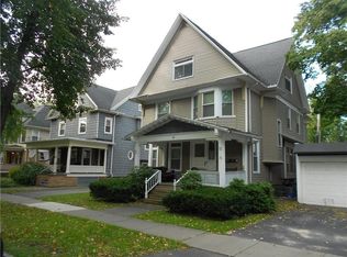 61 Dartmouth St, Rochester, NY 14607