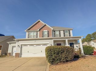 1804 Shady Knoll Ln, Fayetteville, NC 28314