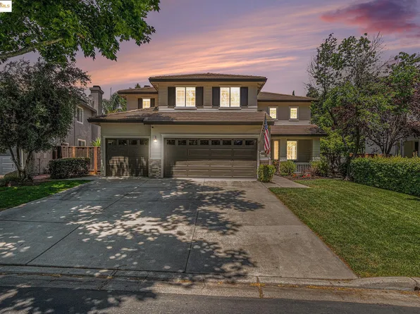 1951 Newton Dr, Brentwood, CA 94513