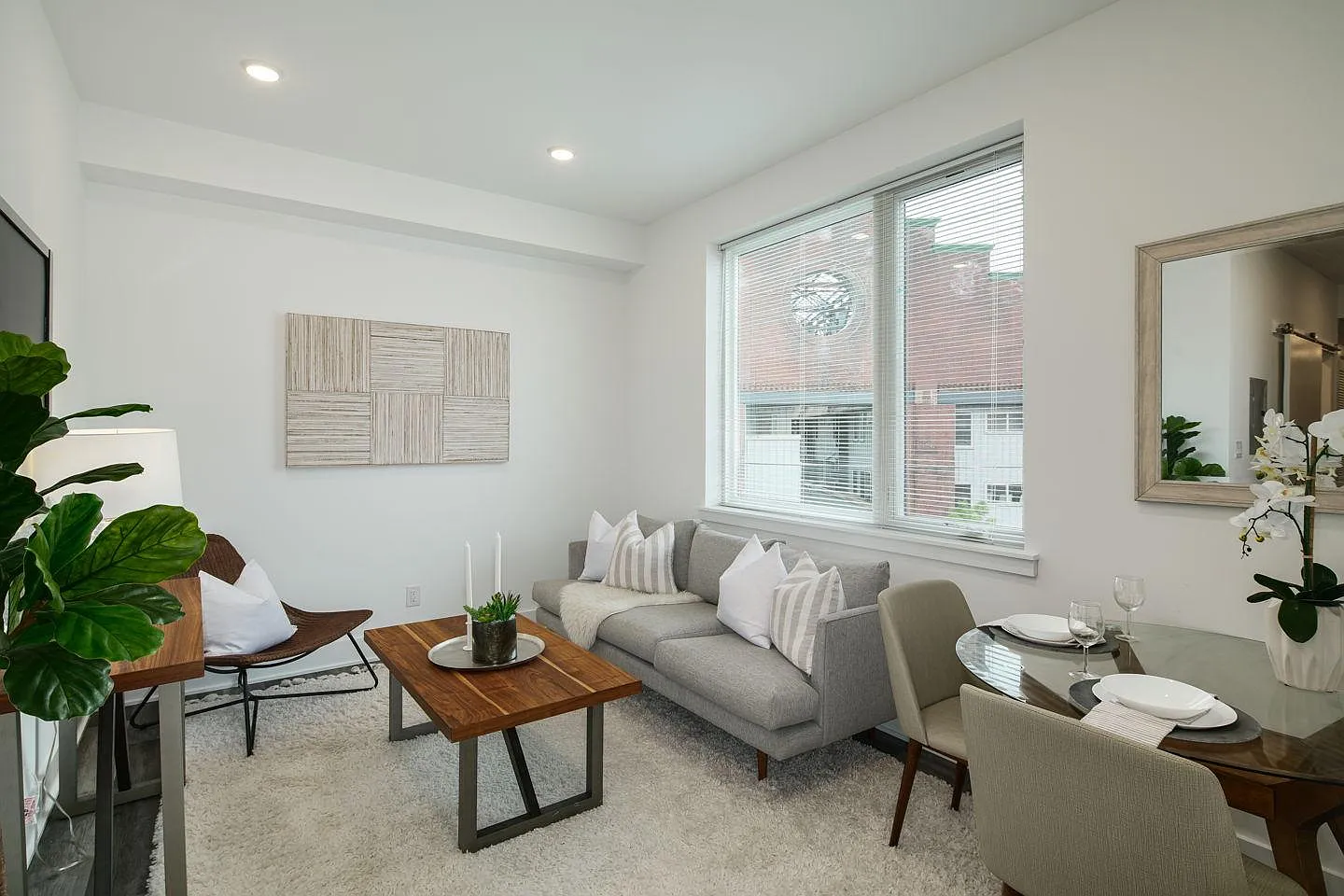 1245 Ridge Avenue — Photo 1