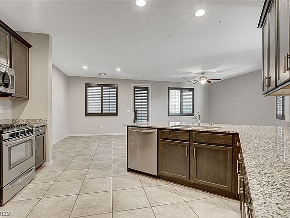 5th image of 6657 Rocky Reef St