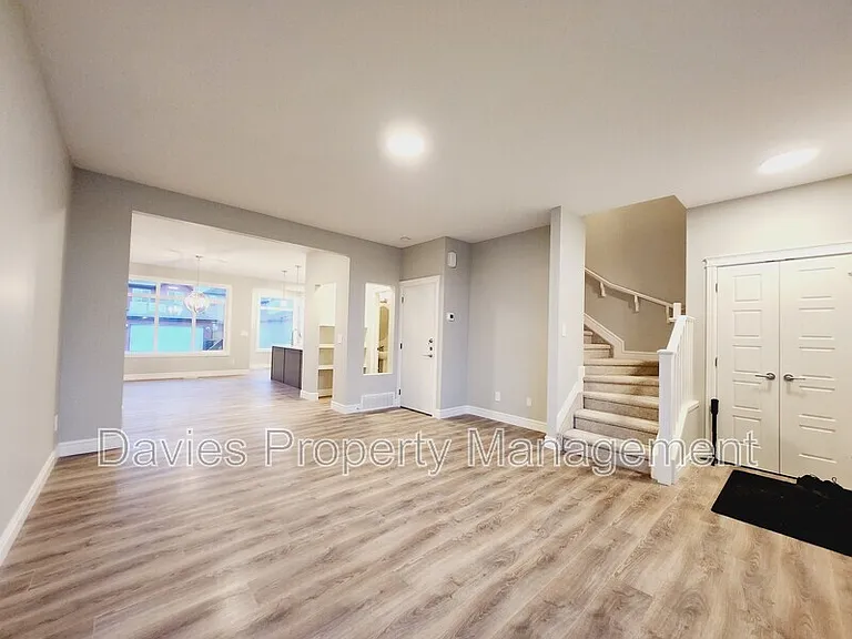 1693 Cavanagh Blvd SW #MAIN — Photo 6