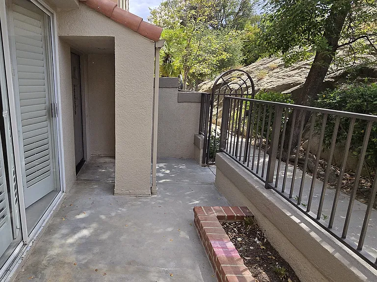 22236 Horizon Pl — Photo 5