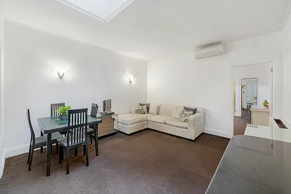 Rented by Compass | media 16