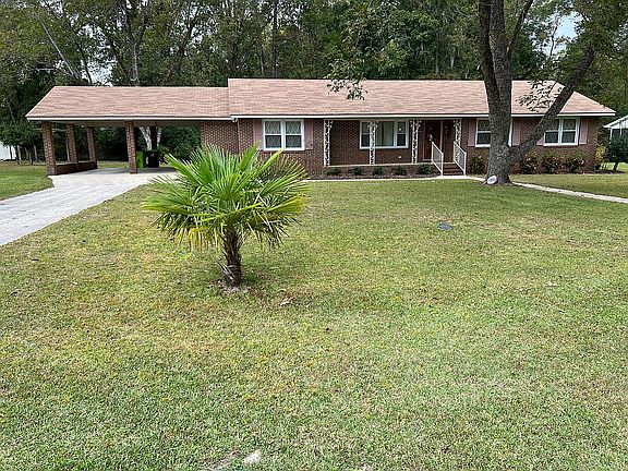 2nd image of 205 Pecan Dr