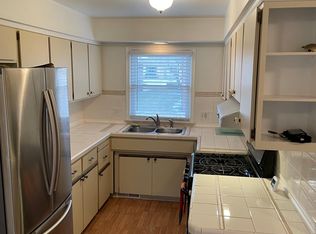 22409 Barclay Ct, Saint Clair Shores, MI