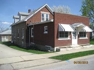 1st image of 1906 N Hickory St APT 2