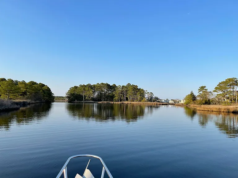 136 Henlopen Dr — Photo 3