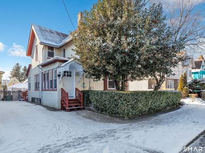 252 Shelton Street, Bridgeport, CT, 06608