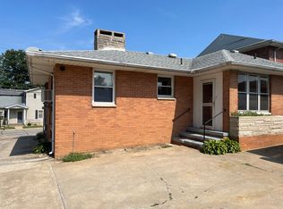 1712 Clawson St, Alton, IL 62002