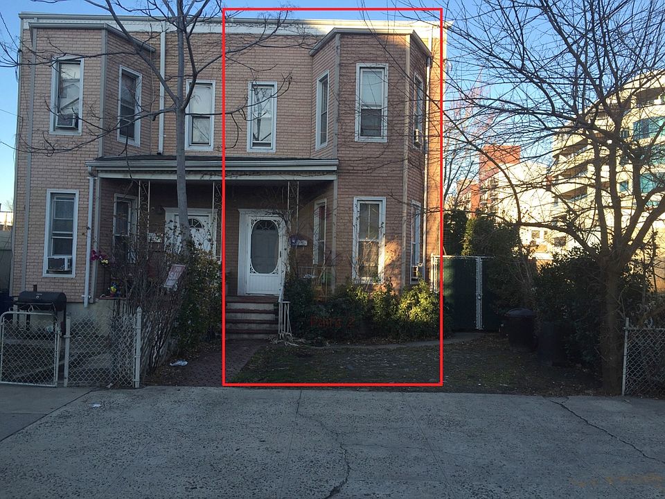 1st image of 1443 31st Ave