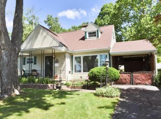 4256 Mayflower Blvd, Columbus, OH 43213