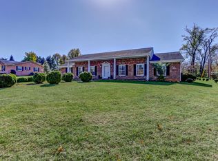 2231 Hardy Rd, Vinton, VA 24179