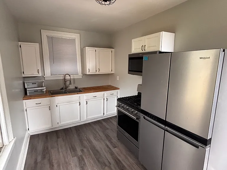 152 Park St #3 — Photo 1