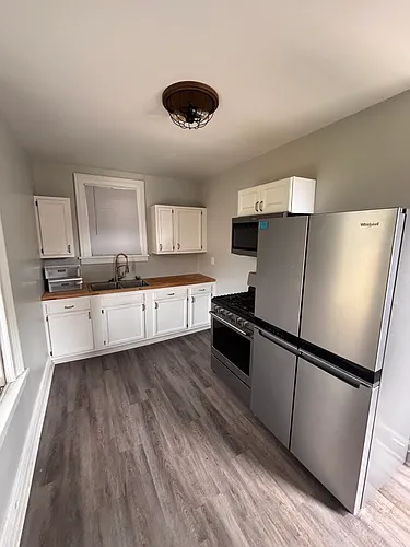 152 Park St #3 Photo 1