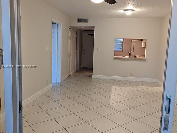 5th image of 9460 Tangerine Pl APT 101