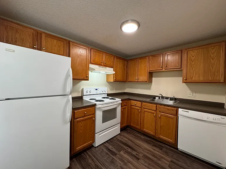Milford Trails Apartments and Storage — Photo 68