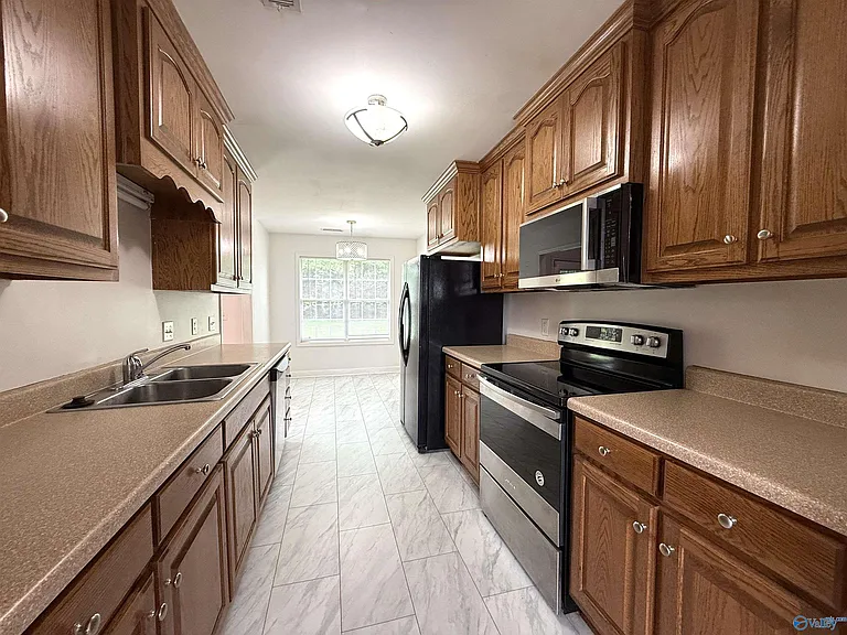 322 Eagle Ridge Dr — Photo 6