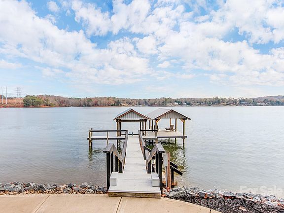 4th image of 6788 Bucleigh Rd