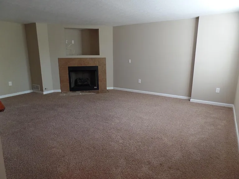 94 Highbluffs Blvd — Photo 12