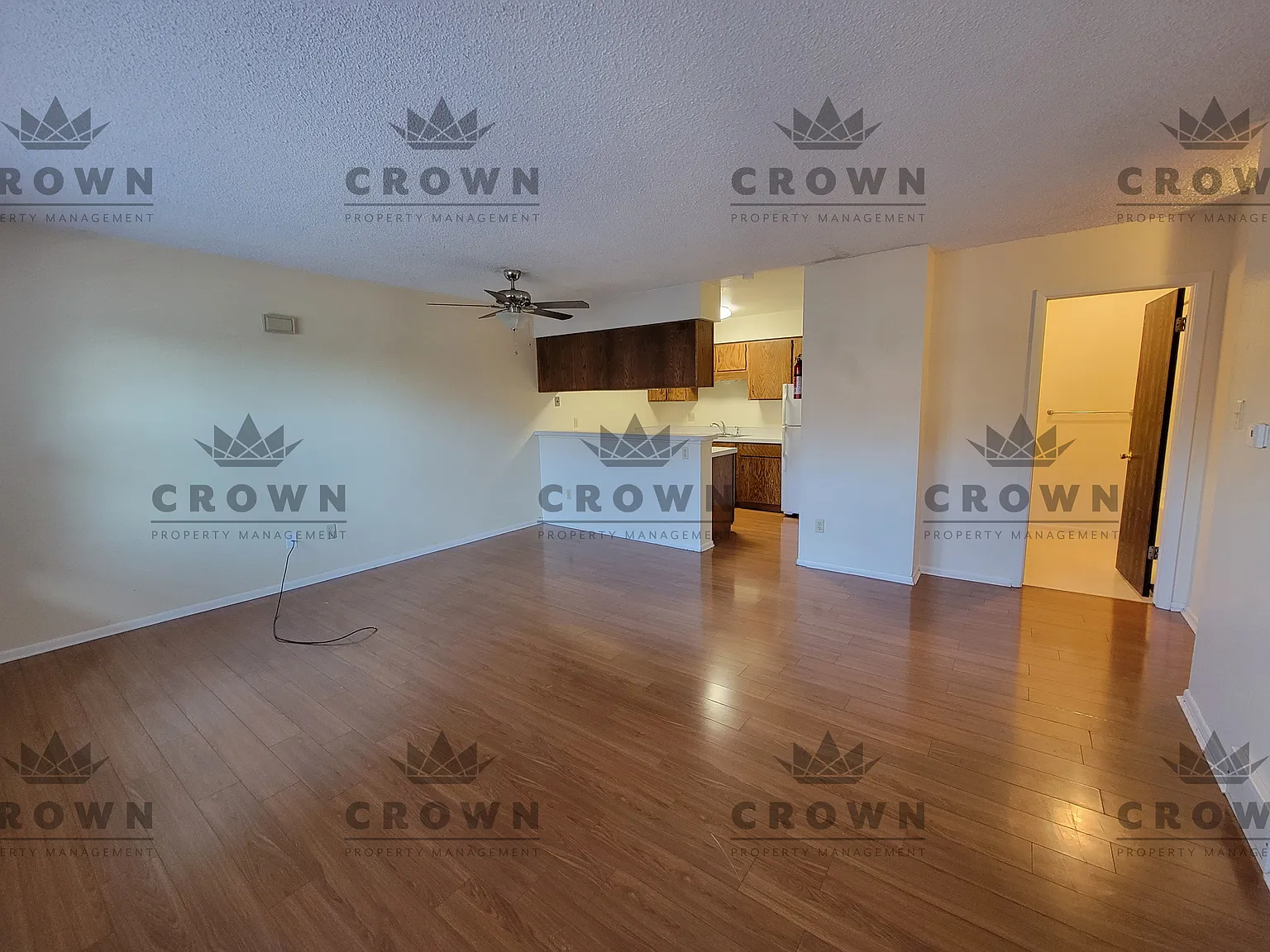 2 bed, 650 sqft, $1,050 — Photo 3