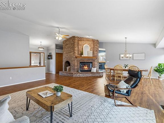 4th image of 2180 Wimbleton Ct